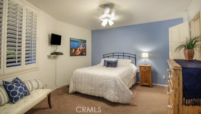 653 Manhattan Beach Boulevard, Manhattan Beach, California 90266, 2 Bedrooms Bedrooms, ,2 BathroomsBathrooms,Residential,Sold,Manhattan Beach,SB23171622