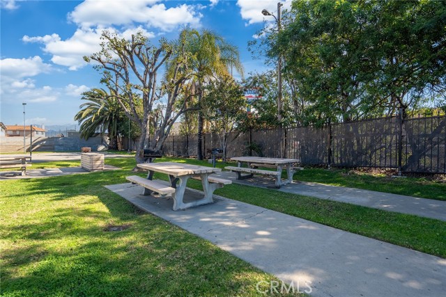 Detail Gallery Image 19 of 23 For 3000 Vineland Ave #10,  Baldwin Park,  CA 91706 - 2 Beds | 1 Baths