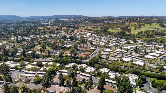 Detail Gallery Image 31 of 36 For 23521 Los Adornos, Aliso Viejo,  CA 92656 - 3 Beds | 2/1 Baths