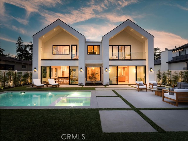 Detail Gallery Image 36 of 39 For 4936 Strohm Ave, Toluca Lake,  CA 91601 - 6 Beds | 6/1 Baths