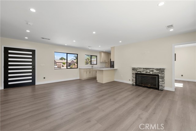 Detail Gallery Image 7 of 27 For 7341 Paso Robles Ave, Van Nuys,  CA 91406 - 3 Beds | 2 Baths