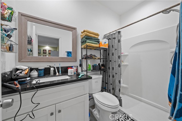 Image 33 of 60 For 930 Birch Street