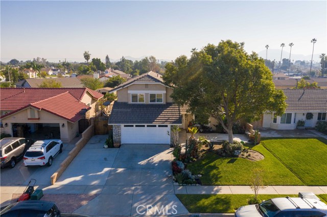 17943 Citron Ave, Fontana, CA 92335