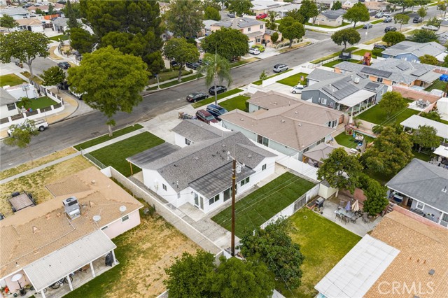 2124 W Flower Avenue, Fullerton CA: https://media.crmls.org/medias/8efa4a88-9009-4063-a565-4912ed66d688.jpg