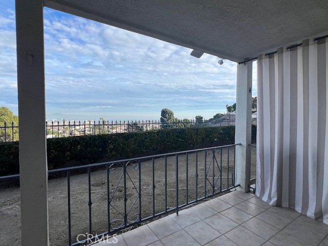 Detail Gallery Image 12 of 32 For 2020 S Western Ave #7,  San Pedro,  CA 90732 - 2 Beds | 2 Baths