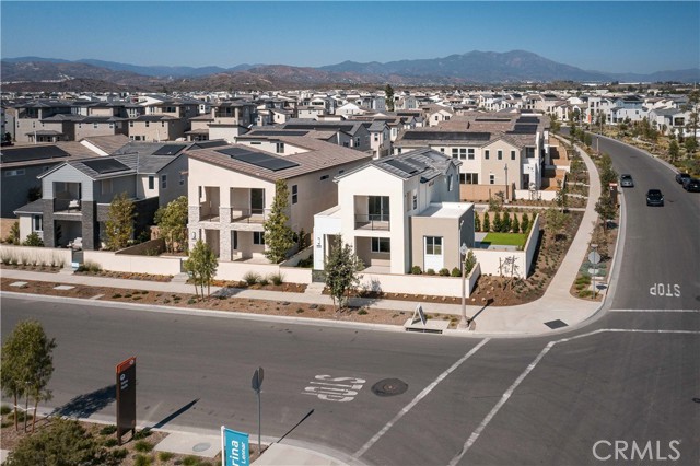 232 Junco, Irvine CA: https://media.crmls.org/medias/8efada40-2c6b-45fc-bd51-32bf719fc21f.jpg