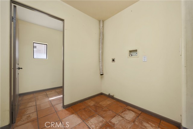 30721 Condor Place, Tehachapi CA: https://media.crmls.org/medias/8efb587b-489c-48fe-bb67-9d5cfe6e4411.jpg