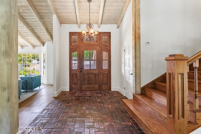 Detail Gallery Image 8 of 62 For 9451 Brewer Way, Villa Park,  CA 92861 - 4 Beds | 3 Baths