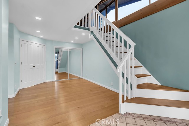 Detail Gallery Image 30 of 40 For 6314 Marina Pacifica, Long Beach,  CA 90803 - 2 Beds | 2 Baths