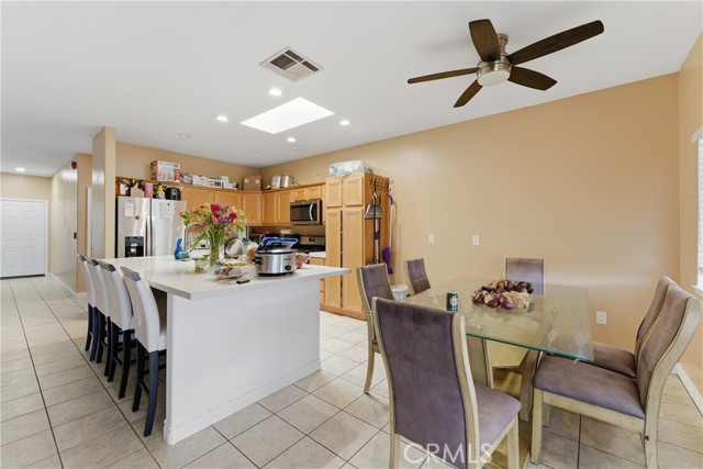 Detail Gallery Image 13 of 32 For 11368 Cactus Ave, Bloomington,  CA 92326 - 5 Beds | 3 Baths