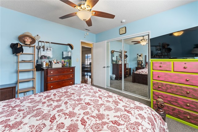 Detail Gallery Image 14 of 36 For 25479 Los Flores Dr, San Bernardino,  CA 92404 - 4 Beds | 2 Baths