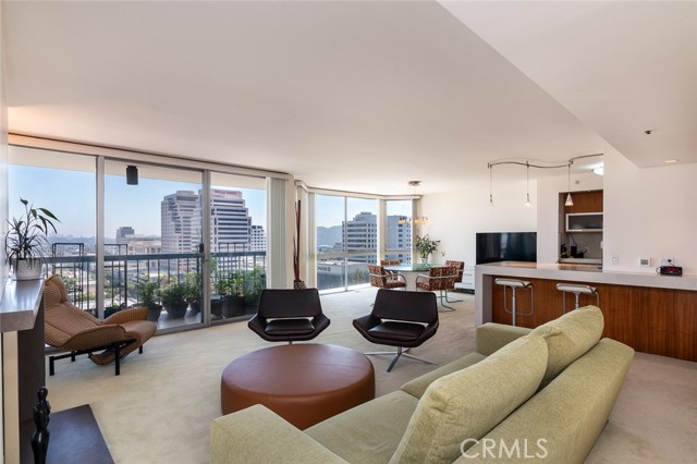 222 Monterey Road, Glendale CA: https://media.crmls.org/medias/8efced0a-7062-49ff-8059-d4b493203da1.jpg