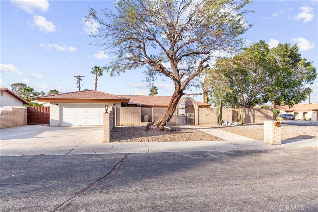 3190 E Vincentia Road