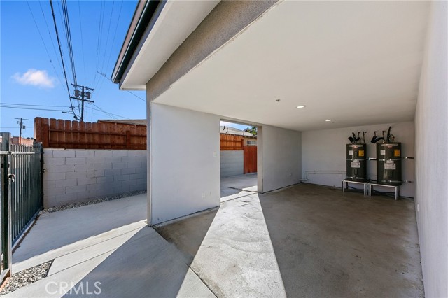 Detail Gallery Image 6 of 22 For 3301 Obama, Los Angeles,  CA 90018 - – Beds | – Baths