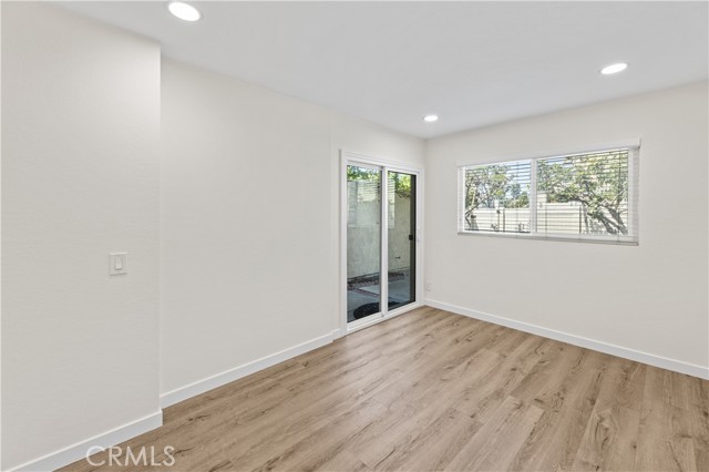 Detail Gallery Image 6 of 28 For 51 Golden Glen St #1,  Irvine,  CA 92604 - 3 Beds | 2 Baths