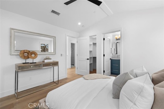 3002 Laurel Avenue, Manhattan Beach, California 90266, 5 Bedrooms Bedrooms, ,5 BathroomsBathrooms,Residential,Sold,Laurel,SB22092750