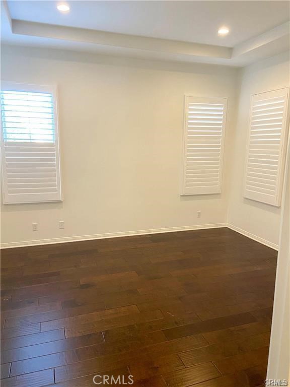 8effb0bd 0bd8 401c B406 2113ccd76048