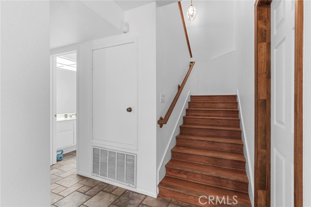 Detail Gallery Image 17 of 33 For 1548 Vallecito, Pomona,  CA 91768 - 3 Beds | 3 Baths