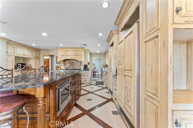 34037 Agua Dulce Canyon Road, Agua Dulce CA: https://media.crmls.org/medias/8f0016d0-637b-4825-b22a-f926fd39bf7e.jpg