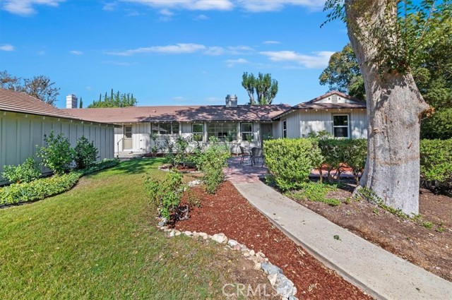 Walkway To Front
Of House