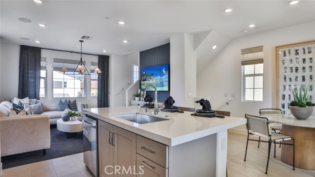 Detail Gallery Image 1 of 23 For 1330 Windmill Rd, Rancho Mission Viejo,  CA 92694 - 2 Beds | 2/1 Baths