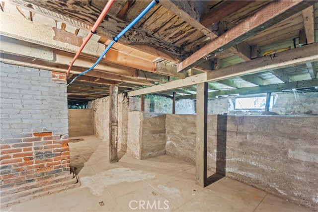 Detail Gallery Image 45 of 52 For 379 Buena Loma, Altadena,  CA 91001 - 7 Beds | 4 Baths