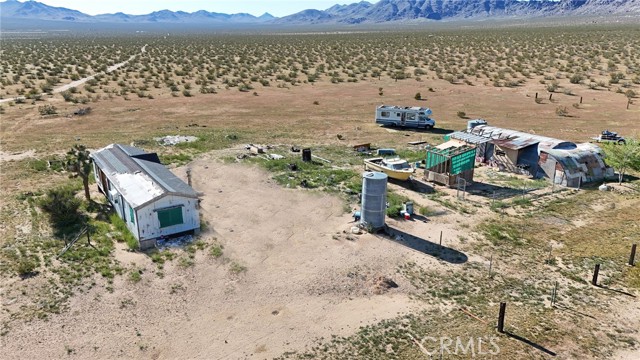 Detail Gallery Image 9 of 10 For 21402 Meander Rd, Lucerne Valley,  CA 92356 - 2 Beds | 2 Baths