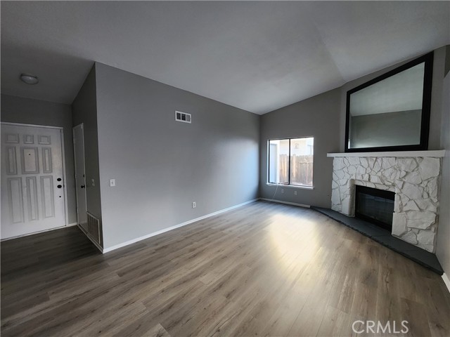 Detail Gallery Image 11 of 17 For 26068 Snow Creek Dr, Menifee,  CA 92586 - 4 Beds | 2 Baths