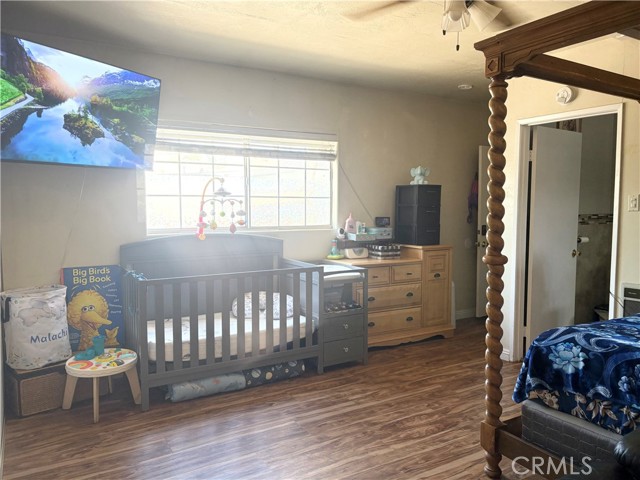 16842 Tracy Street, Victorville CA: https://media.crmls.org/medias/8f049c27-d0cb-4731-9e34-63e72c72f268.jpg
