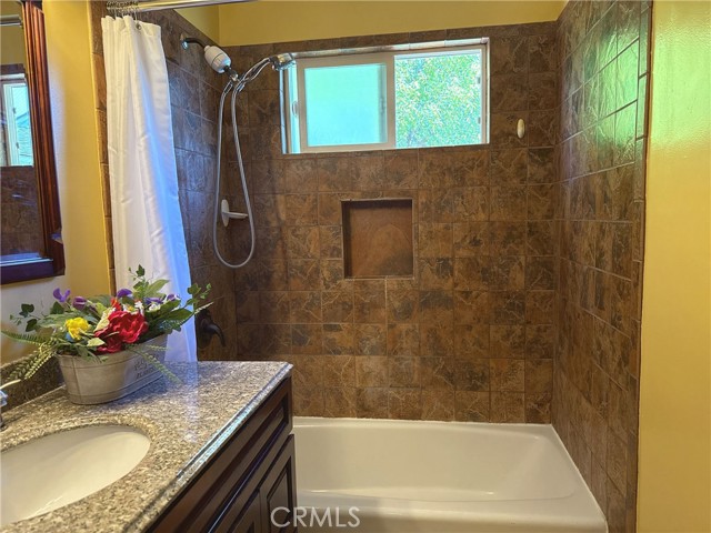 7135 Sultana Avenue, San Gabriel CA: https://media.crmls.org/medias/8f06095e-66bc-41dc-86f0-6423340e65de.jpg