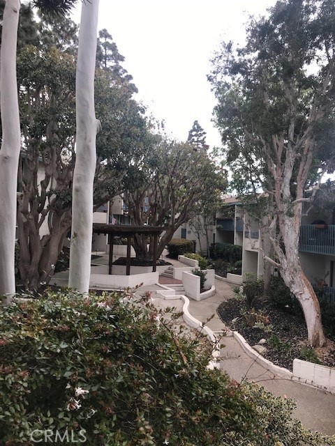 647 Prospect Avenue, Redondo Beach, California 90277, 2 Bedrooms Bedrooms, ,1 BathroomBathrooms,Residential,Sold,Prospect,SB22035409