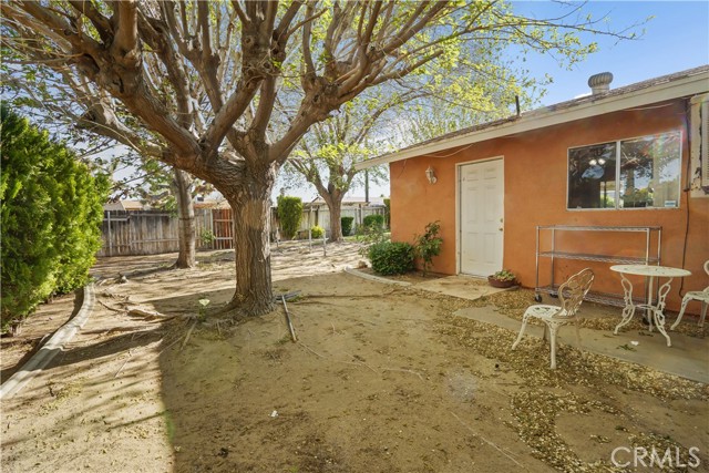 Detail Gallery Image 10 of 53 For 13985 Live Oak St, Hesperia,  CA 92345 - 3 Beds | 2 Baths