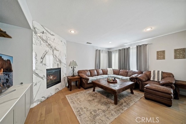 46260 Carpet Court, Temecula CA: https://media.crmls.org/medias/8f080623-de5b-4561-826b-b01f59c9c704.jpg