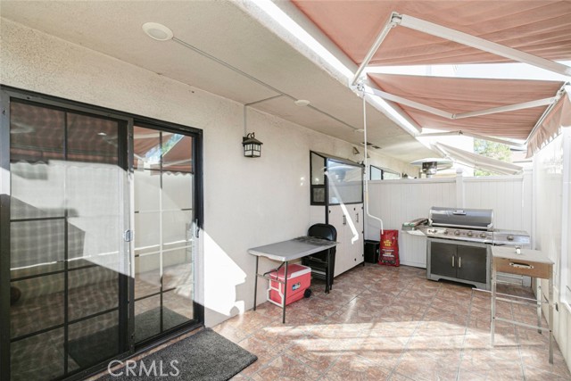10894 Olinda Street, Sun Valley CA: https://media.crmls.org/medias/8f08a3b3-0b45-4ff4-bcb7-3057640d3020.jpg