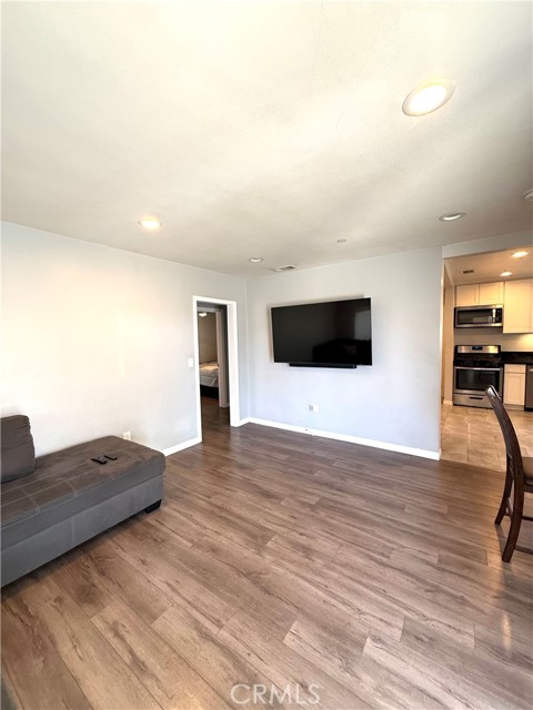 13906 S Kalsman Avenue, Compton CA: https://media.crmls.org/medias/8f08e35f-fdcc-4475-9496-5b6cdc499227.jpg