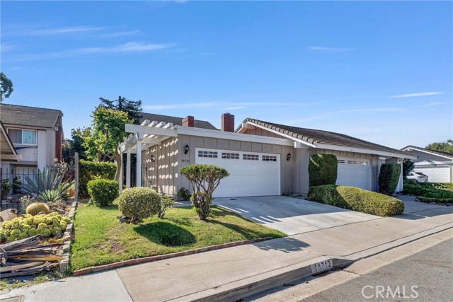 Detail Gallery Image 4 of 33 For 18712 Paseo Cortez, Irvine,  CA 92603 - 4 Beds | 2/1 Baths