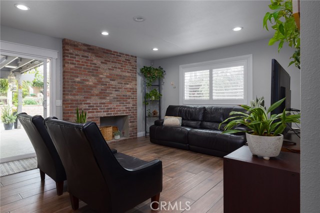 Image 6 of 38 For 11080 Kayjay Street