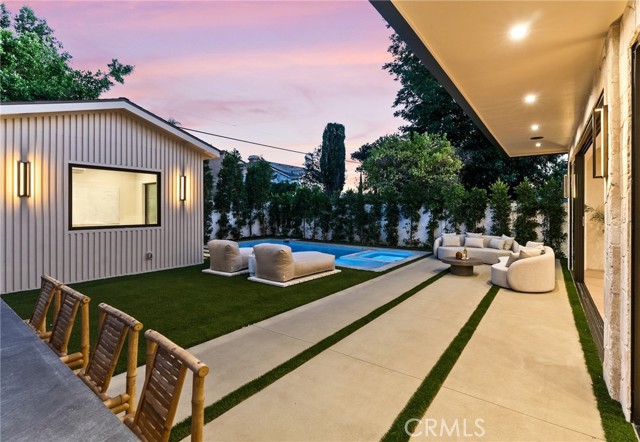 Detail Gallery Image 49 of 65 For 14738 Otsego St, Sherman Oaks,  CA 91403 - 5 Beds | 5/1 Baths