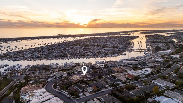 Detail Gallery Image 50 of 50 For 1524 Dolphin Ter, Corona Del Mar,  CA 92625 - 3 Beds | 3/1 Baths