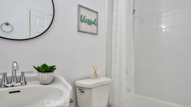Detail Gallery Image 33 of 48 For 3041 S Sycamore St #C,  Santa Ana,  CA 92707 - 3 Beds | 1/1 Baths