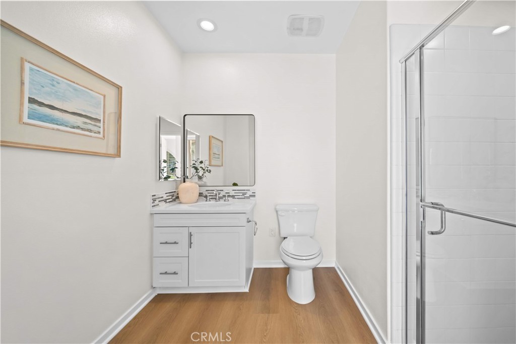 https://media.crmls.org/medias/8f0ad859-6dbd-431b-bf58-1df9aab51b06.jpg?preset=X-Large