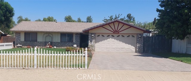 755 4Th St, Norco, CA 92860