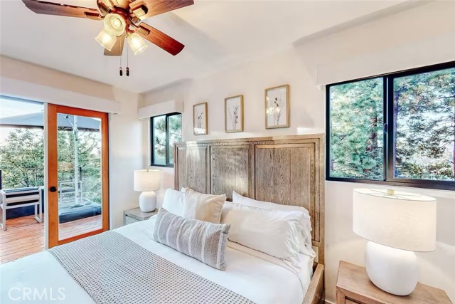 Detail Gallery Image 23 of 59 For 481 Heliotrope Dr, Lake Arrowhead,  CA 92352 - 3 Beds | 2/1 Baths