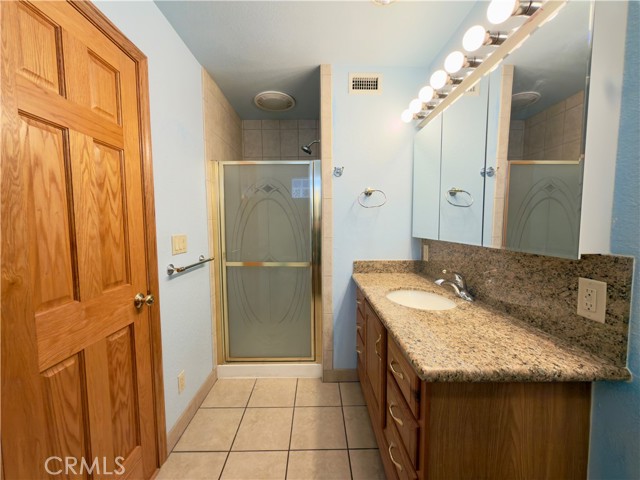 Detail Gallery Image 20 of 27 For 4917 Burnaby Dr, Covina,  CA 91724 - 3 Beds | 2 Baths
