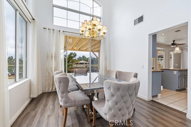 Detail Gallery Image 6 of 32 For 23685 Coldwater Ct, Moreno Valley,  CA 92557 - 5 Beds | 3/1 Baths