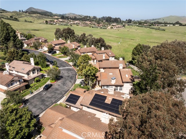 Detail Gallery Image 35 of 38 For 744 Clearview Ln, San Luis Obispo,  CA 93405 - 3 Beds | 3 Baths