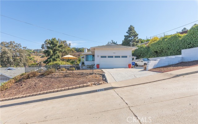 Detail Gallery Image 33 of 49 For 7990 Cinnabar Dr, La Mesa,  CA 91941 - 4 Beds | 3 Baths