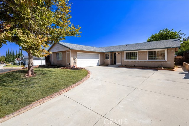 Detail Gallery Image 3 of 25 For 842 Granby, Simi Valley,  CA 93065 - 4 Beds | 2 Baths