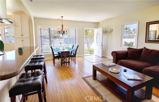 3402 Rindge Lane, Redondo Beach, California 90278, 3 Bedrooms Bedrooms, ,2 BathroomsBathrooms,Residential,Sold,Rindge,SB17059269