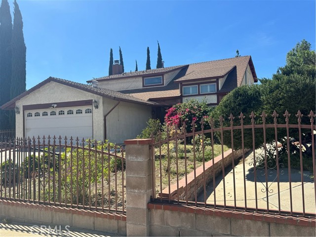 Detail Gallery Image 2 of 5 For 7740 Sewell, Fontana,  CA 92336 - 3 Beds | 2/1 Baths